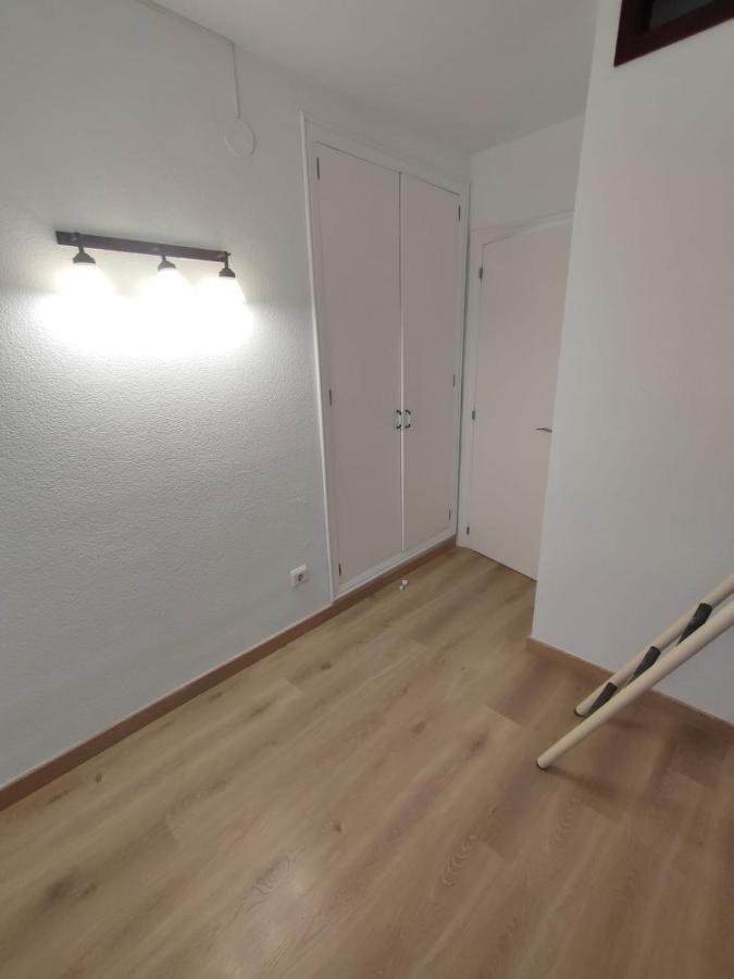 Very Lightful Apartment. Incredible Sea Views. Big Terrace, Swimming Pool. Ac. Very Close To Alicante City Center. Exterior foto